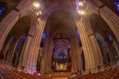 Washington Dc, Amerika Birleşik Devletleri - 2 Eylül 2018: National Cathedral iç katedral kilise Aziz Peter ve Aziz Paul Washington piskoposluk bölgesi olarak biliyorum. Arasında 1907 ve 1990 yıllarında inşa edilmiştir.
