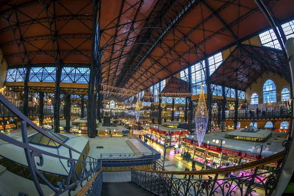 Budapeste Hungria Dezembro 2018 Vista Interior Famosa Central Market Hall — Fotografia de Stock