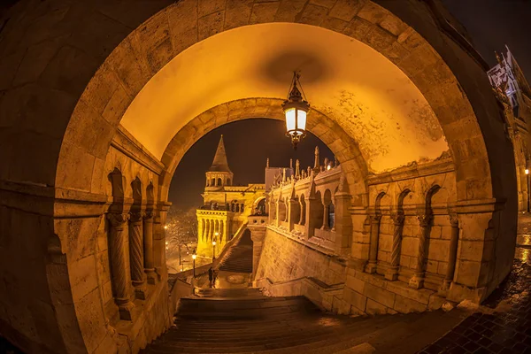 Budapest Ungheria Dicembre 2018 Porta Nord Del Famoso Bastione Dei — Foto Stock