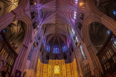 Washington Dc, Amerika Birleşik Devletleri - 2 Eylül 2018: National Cathedral iç katedral kilise Aziz Peter ve Aziz Paul Washington piskoposluk bölgesi olarak biliyorum. Arasında 1907 ve 1990 yıllarında inşa edilmiştir.