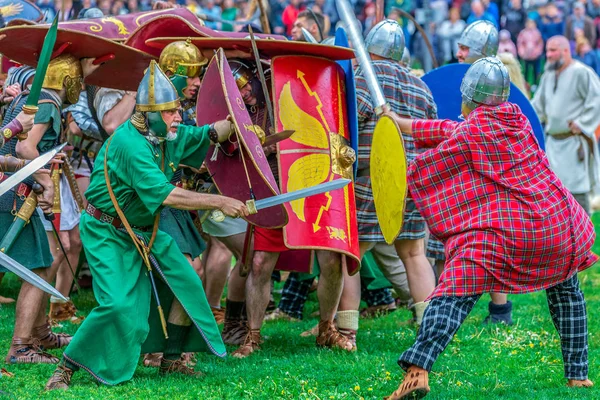 Alba Iulia Romania April 2017 Dacian Roman Soldiers Battle Costume — Stock Photo, Image