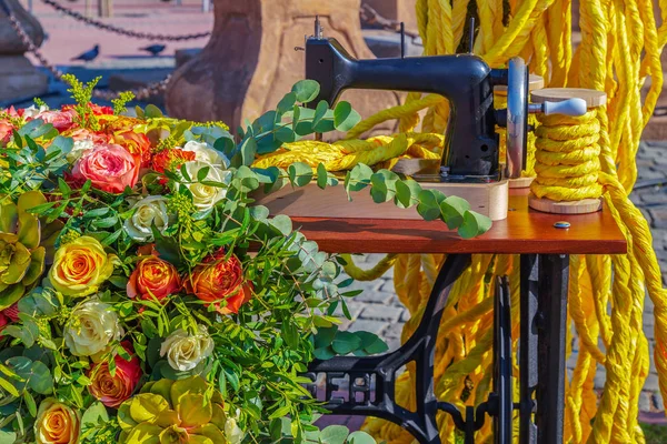 Floral decorations in Timisoara, Romania — Stock Photo, Image