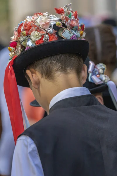 ルーマニアバナト地域からのドイツの伝統的な帽子 — ストック写真