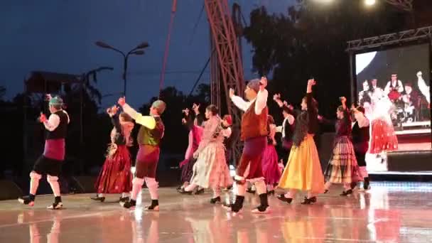 Timisoara Rumänien Juli 2019 Spanska Dansare Traditionell Kostym Utför Folkdans — Stockvideo