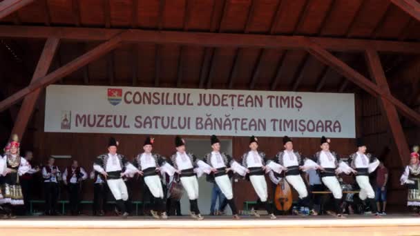 Timisoara Rumänien Juli 2019 Bulgarische Tänzer Traditioneller Tracht Führen Volkstanz — Stockvideo