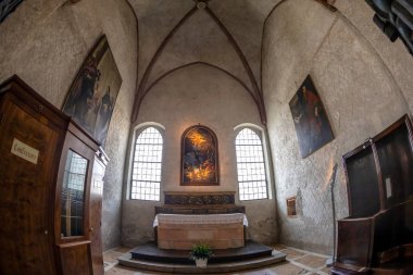 Santa Maria delle Grazie kilisesinin iç, Milano, İtalya