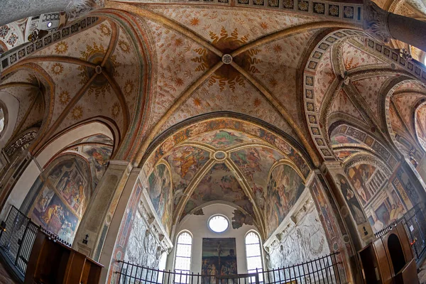 Intérieur de l'église Santa Maria delle Grazie, Milan, Italie — Photo