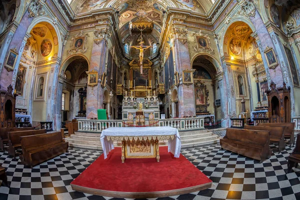 Interior of the catholic church Sant Agata nel Carmine, Bergamo, — Stock Photo, Image