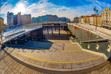 Toplu taşıma için yeraltı nodal noktası, Budapeşte, Hun