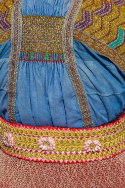 Kadınlar için geleneksel Bulgar halk kostümünden detay