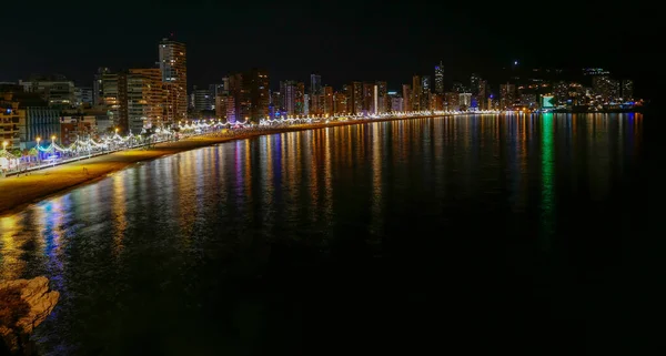 Vista Panorámica Nocturna Del Paisaje Urbano Benidorm España Desde Balcón —  Fotos de Stock