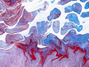 Mavi yaratıcı soyut boyalı arka plan, yakın çekim parça el, akrilik boya tuval, duvar kağıdı, doku fırça. Modern sanat. Çağdaş sanat.