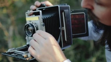 Fotoğrafçı geniş format kamera çekim önce özelleştirir
