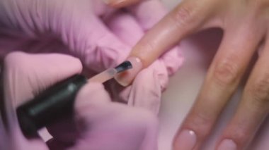 Master kız manikür fransız yapar