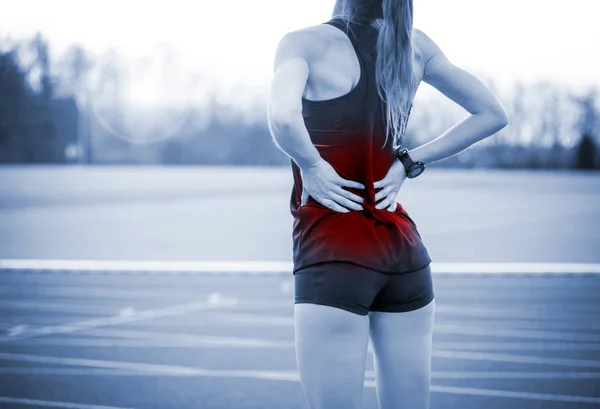 Atleta Mujer Con Dolor Espalda Después Correr Entrenamiento — Foto de Stock