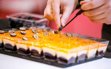 Pastane kek hazırlama pudra görünümü Kapat