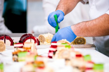 Profesyonel pudra kesme kek pasta dükkanı 