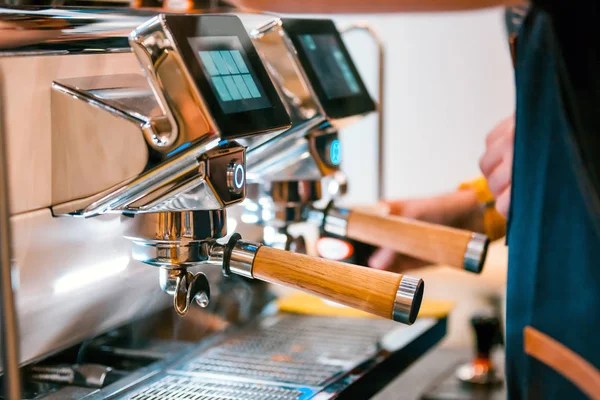 Modern Kávéfőző Gépek Kávézóban — Stock Fotó