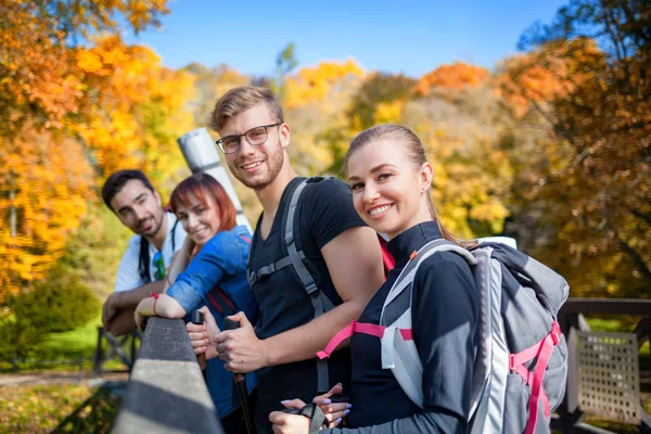 Groupe Amis Voyage Touristique Vie Authentique — Photo