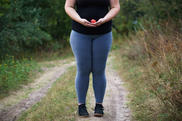 A kis apple túlsúlyos kövér nő — Stock Fotó