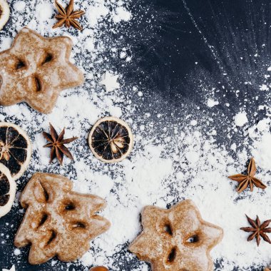 gingerbread çerezleri, malzemeler ve baharat pişirme