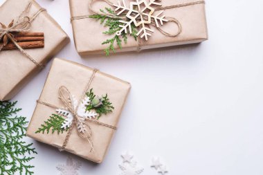 Hediye kutuları el yapımı süsleri, kopya alanı ile