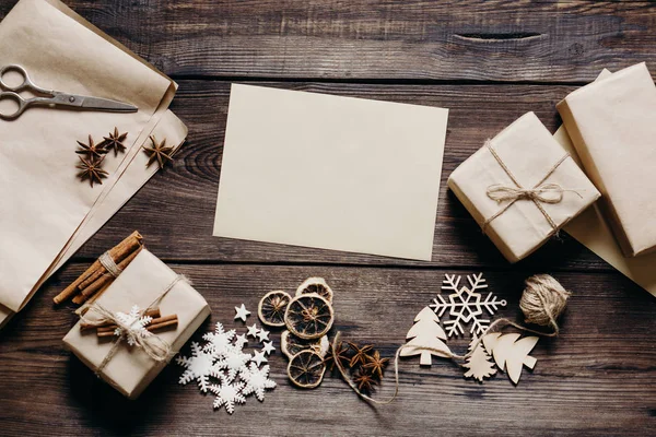 Boş Noel ve yeni yıl tebrik kartı