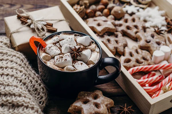 Ambiente Hogareño Navidad Acogedora Cálida Bebida Invierno Chocolate Caliente Con — Foto de Stock