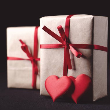 Sevgililer veya kadın gün tebrik kartı şablonu