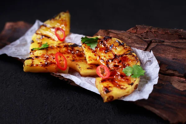 grilled pineapple slices, restaurant menu