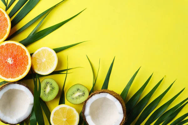 Fondo tropical de verano con espacio de copia — Foto de Stock