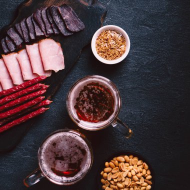 bira ve et set yemek saati. pub, Restoran, yemek bar