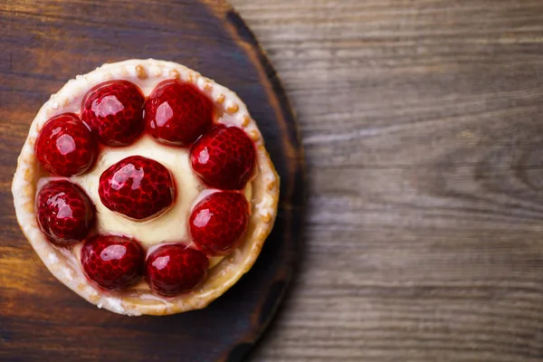 Crostata di lamponi e crema di formaggio stagionale — Foto Stock