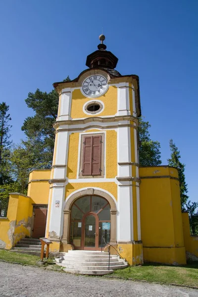 Torre Del Reloj Spisska Kapitula Eslovaquia — Foto de Stock
