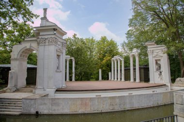 azienki Krlewskie veya Park azienkowski Polonya'da Varşova