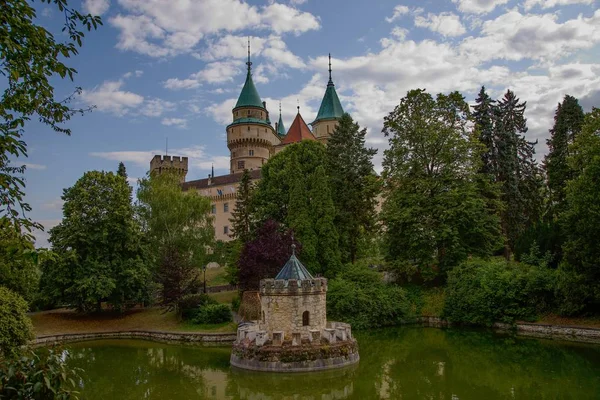 Castillo Bojnice Eslovaquia Europa — Foto de Stock