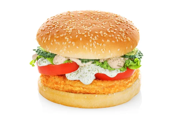 Hamburger Patty Csirke Uborkát Paradicsomot Fejes Saláta Elszigetelt Fehér Background — Stock Fotó