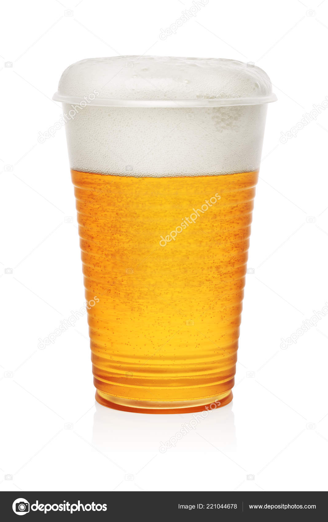 Download Golden Beer Plastic Disposable Cup Glass Isolated White Background Stock Photo C Ha4ipiri 221044678 Yellowimages Mockups
