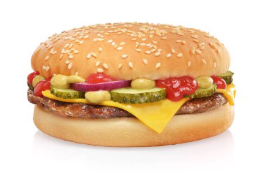 Klasik çizburger üzerinde beyaz izole
