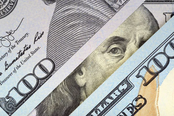 Yüz dolarlık banknotlar benjamin Franklin portre. — Stok fotoğraf