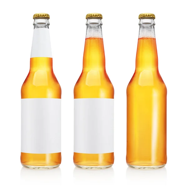 Tre Bottiglie Birra Con Collo Lungo Etichetta Bianca Colore Giallo — Foto Stock