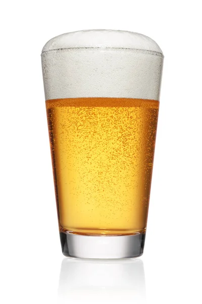 Полный Стакан Светло Желтого Пива Белом Фоне — стоковое фото