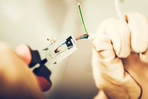 Thema Elektroinstallation Hause Vorbereitung Elektrischer Kabel Für Die Steckdose Bauthema — Stockfoto