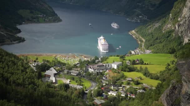 Norwegian Top Destination Village Geiranger Geirangerfjor Sunny Summer Day — Stock Video