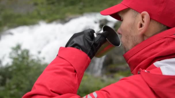 Hiker Exploring Wilderness Scenic Waterfall — Stock Video