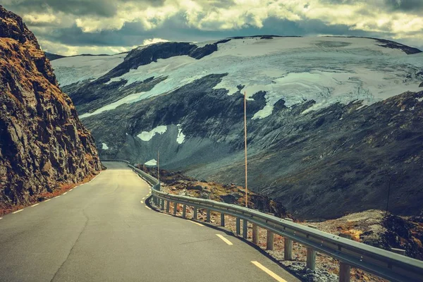 Estrada Alpina Norueguesa Cênica Viagens Noruega Europa — Fotografia de Stock