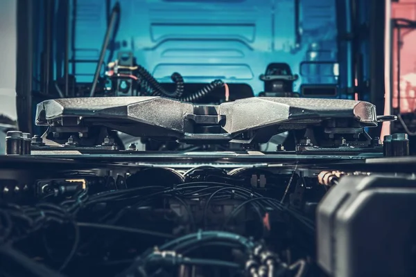 Blue Modern Truck Semi Oscillating Hitch Closeup Heavy Duty Transportation — Stock Photo, Image