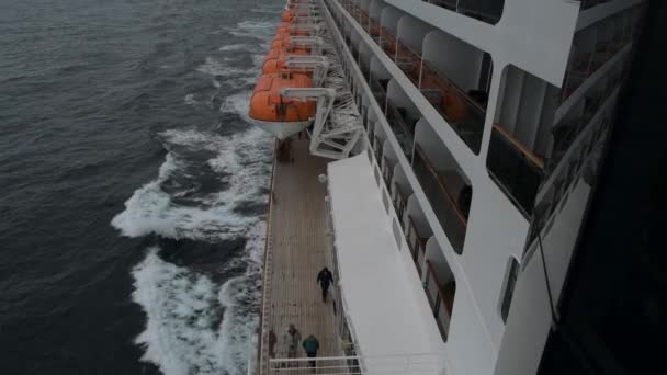 Kasım 2017 Kurulu Üzerinde Cunards Flag Gemi Queen Mary Southampton — Stok video