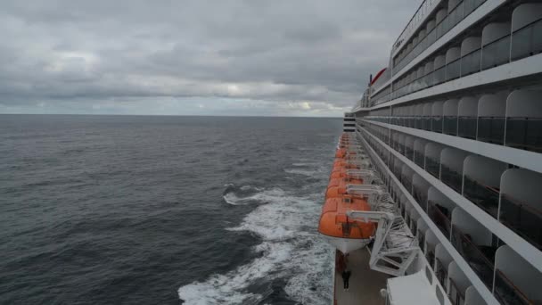 Kasım 2017 Kuzey Atlantik Okyanusu Queen Mary Transatlantik Kruvaziyer Gemisi — Stok video