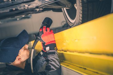 Araç Süspansiyon Sorunu